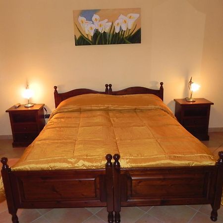 Agriturismo Tenute Pollara Roccamena Стая снимка