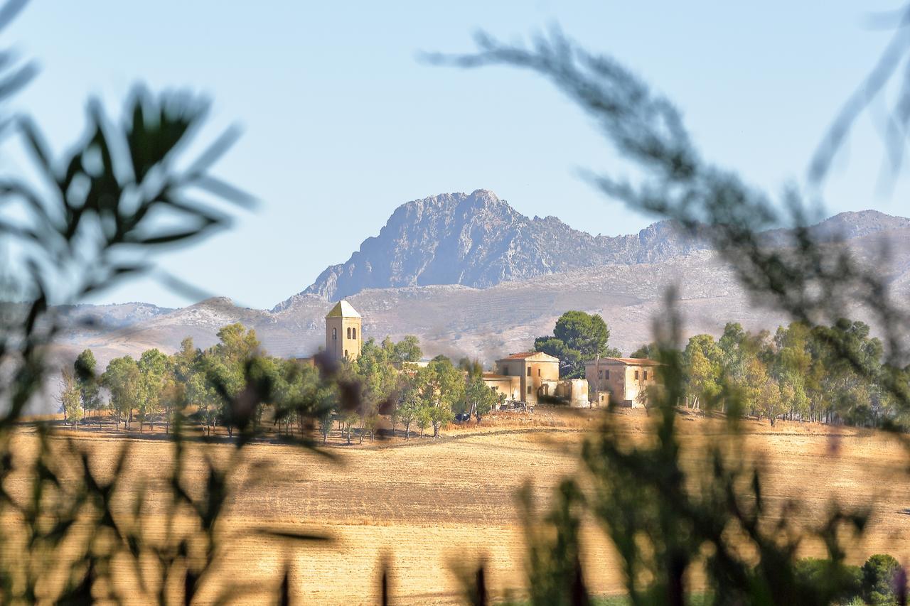 Agriturismo Tenute Pollara Roccamena Екстериор снимка