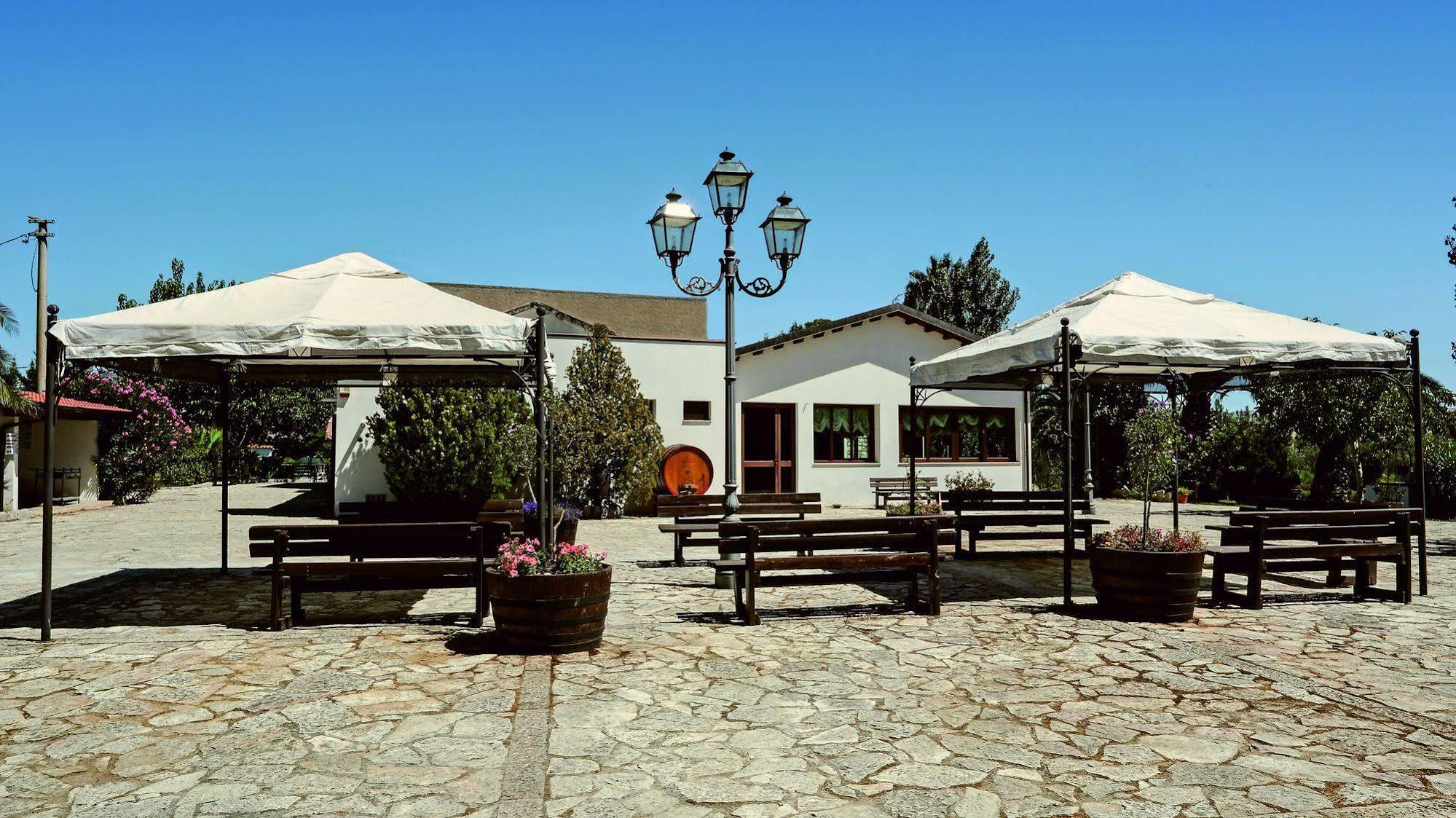 Agriturismo Tenute Pollara Roccamena Екстериор снимка
